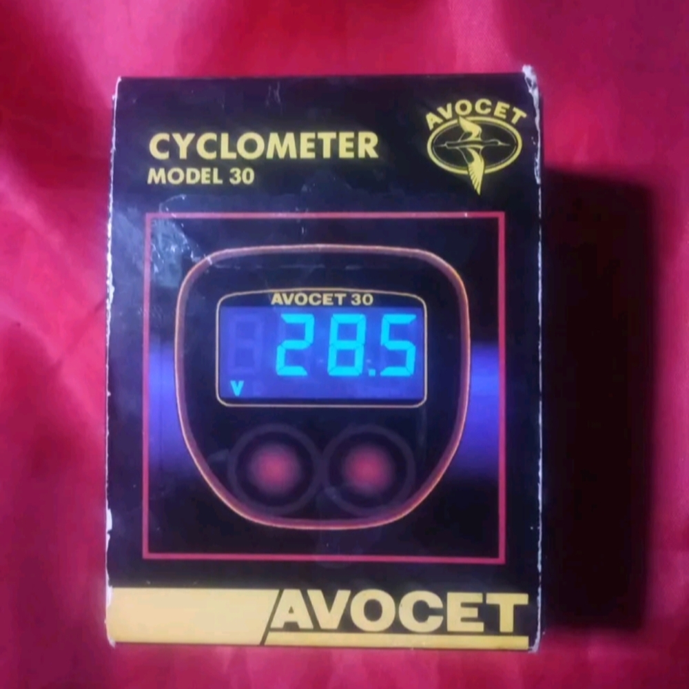 NEW, Box Has Been Opened, Vintage Avocet Cyclometer Model 30 Blue - Unused